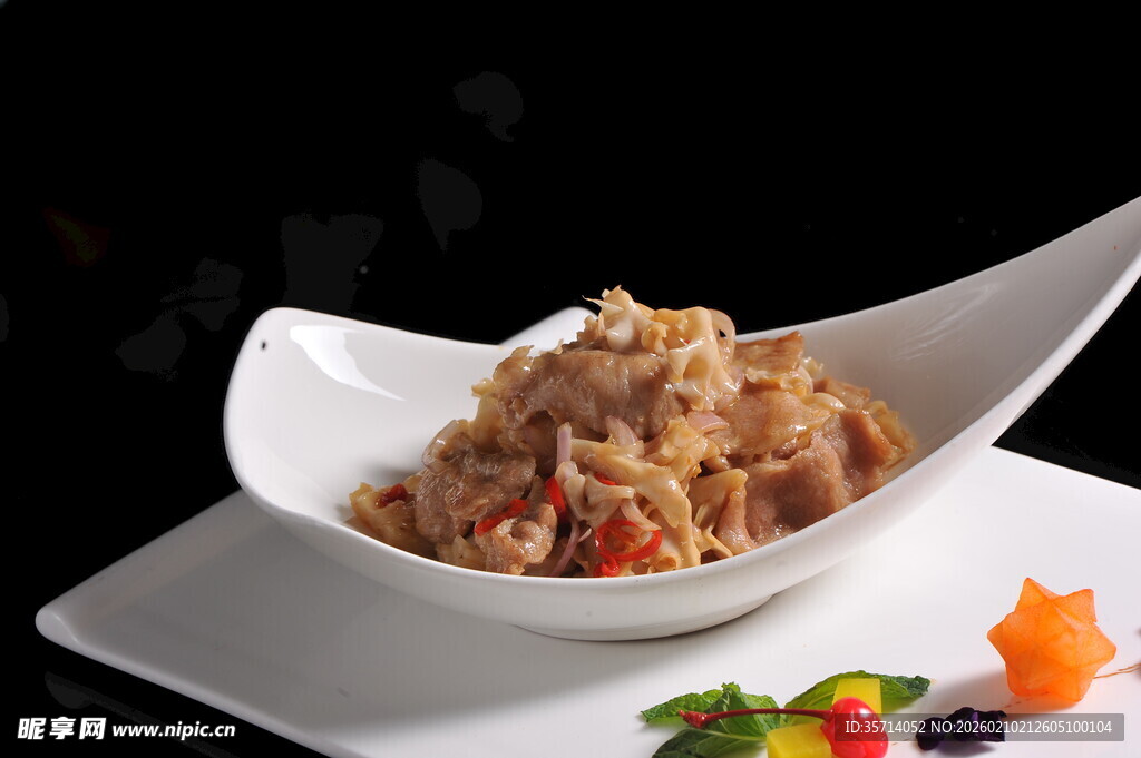 美味肥牛摆盘精致