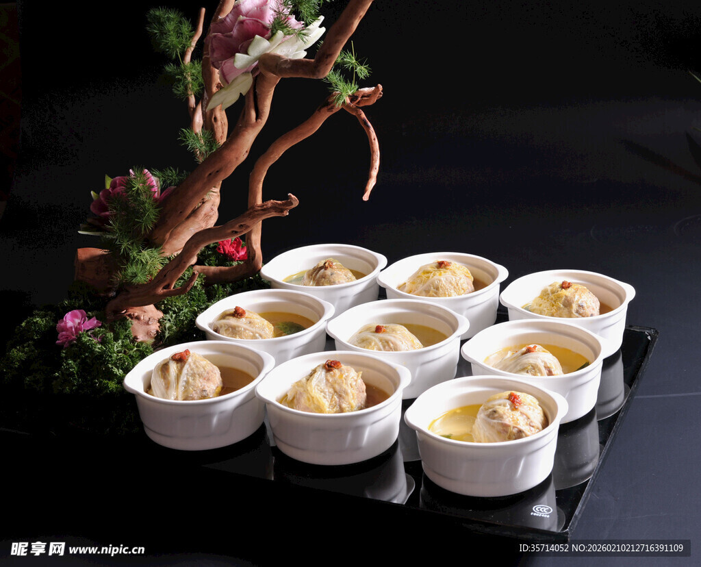 精致中式小碗美食摆盘