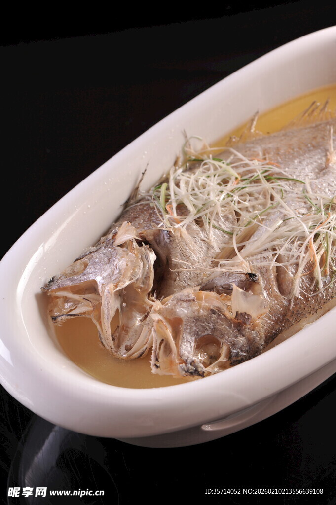 清蒸鲜鱼