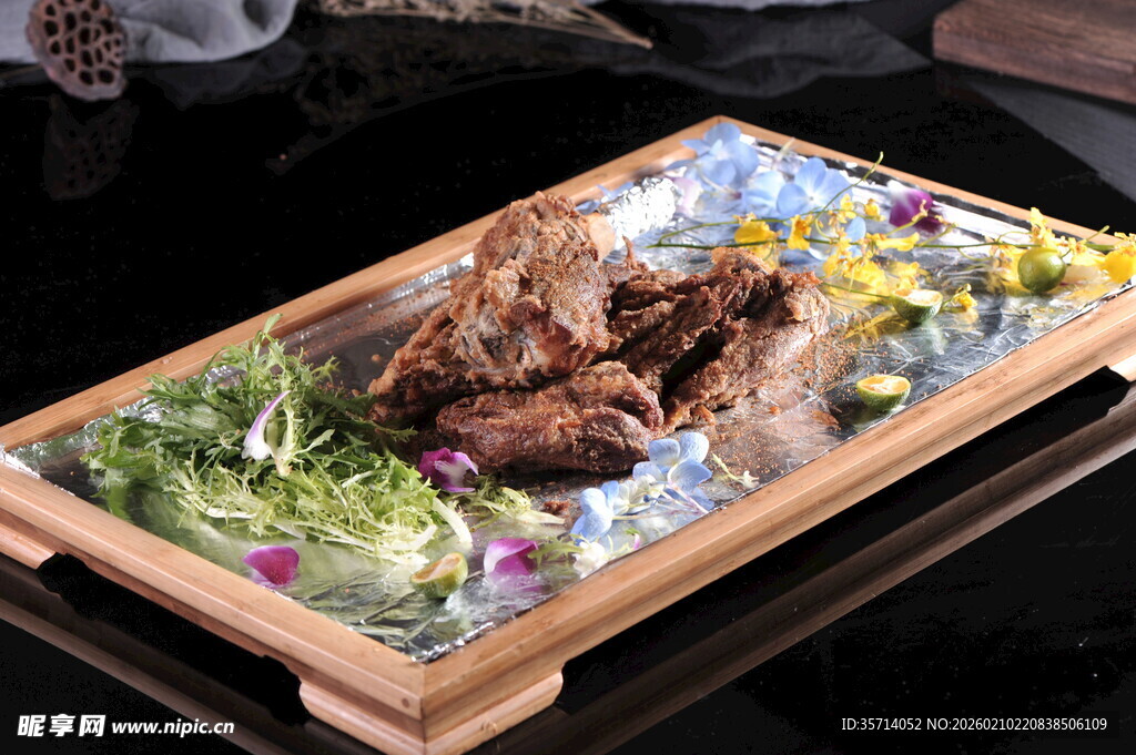 日式烤肉拼盘 食材丰富