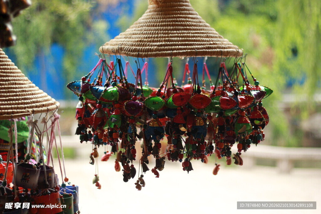 彩色风铃悬挂 灵动又美观