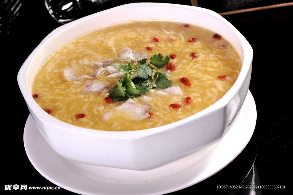 金汤海鲜粥鲜香好滋味