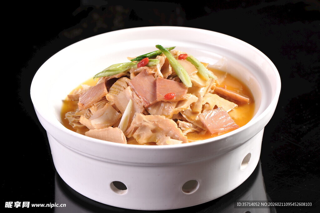 美味笋干肉  鲜香诱人