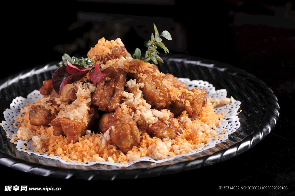 香酥美味炸排骨 