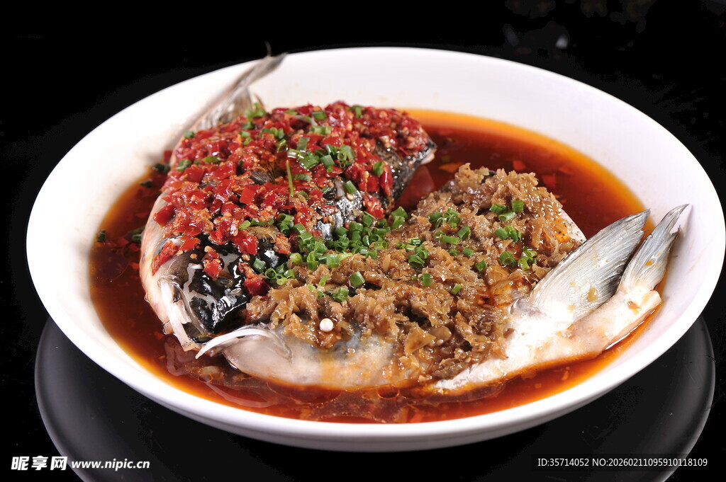 双色调味清蒸鲜鱼