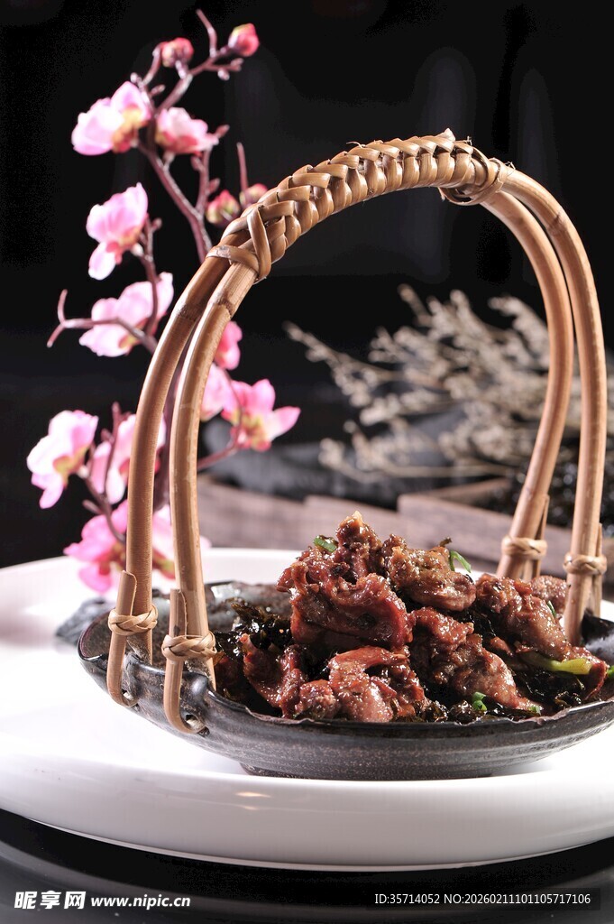 中式铁艺花饰景观摆件