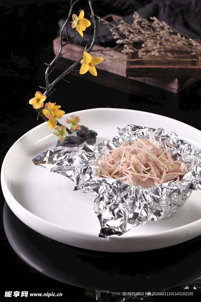 银鱼摆盘美食赏