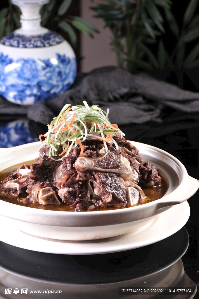 美味卤味大盆菜