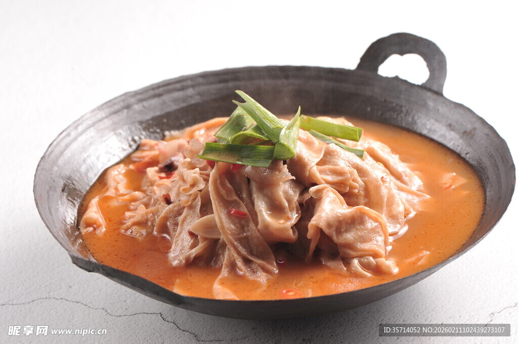 辣汤煮猪软骨豆面