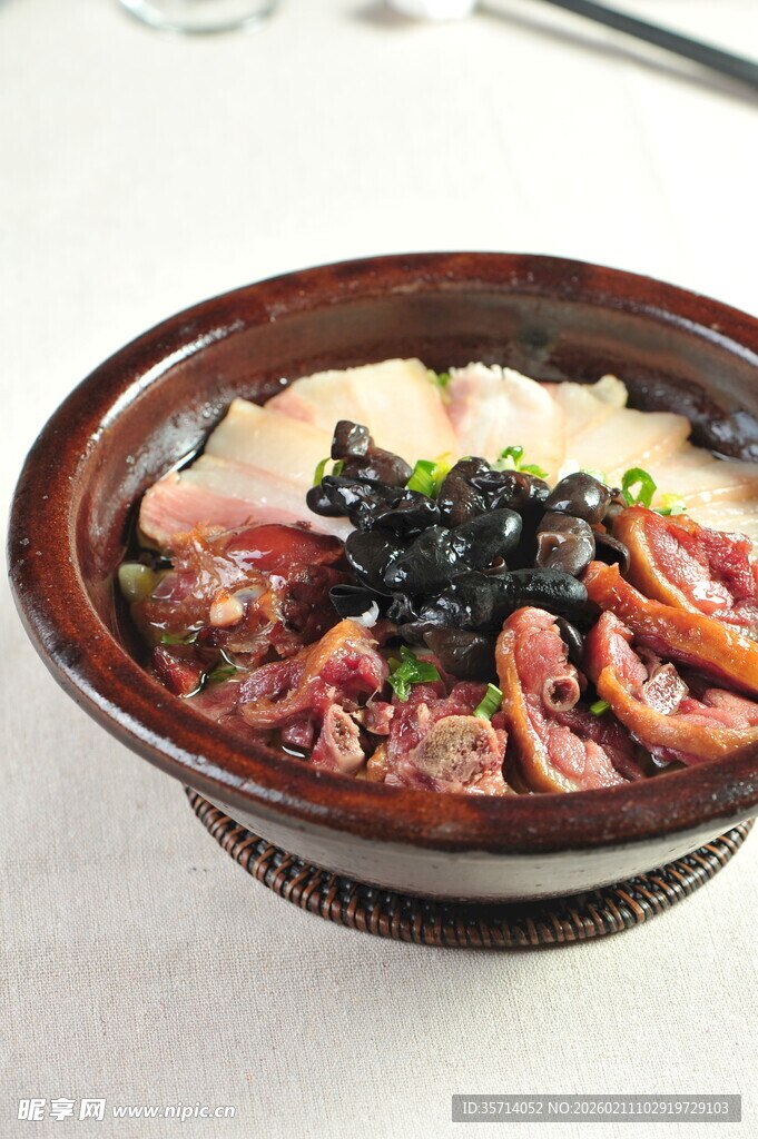 美味日式牛肉盖饭