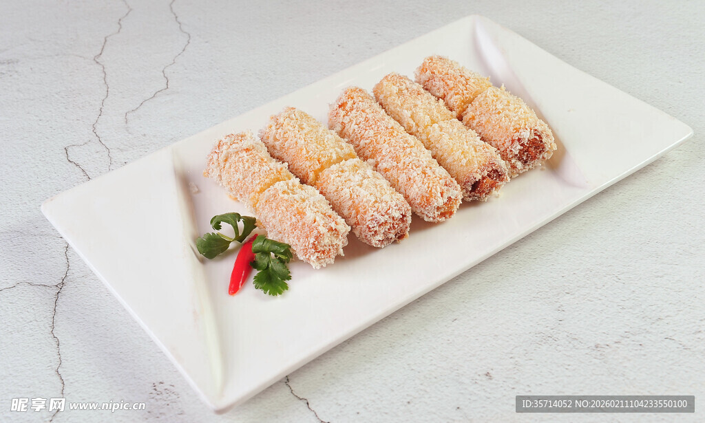 美味虾肉卷摆盘精致