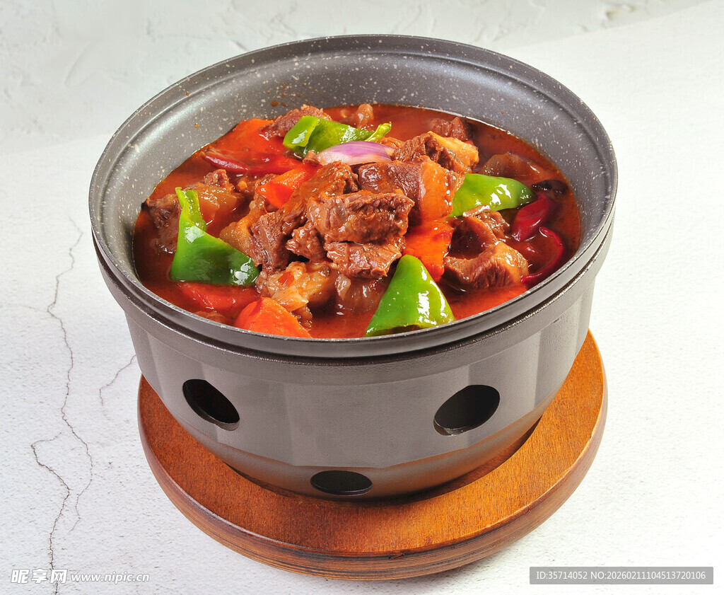 美味砂锅牛腩