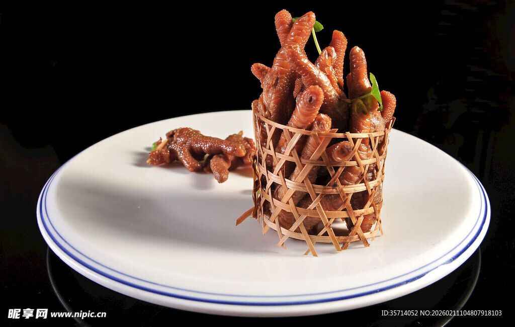 创意摆盘的精致风爪