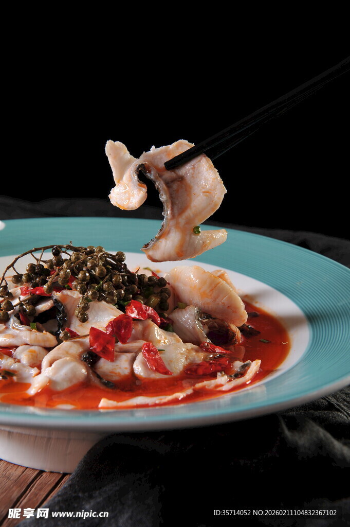 鲜香酸菜鱼  鱼片正飞起