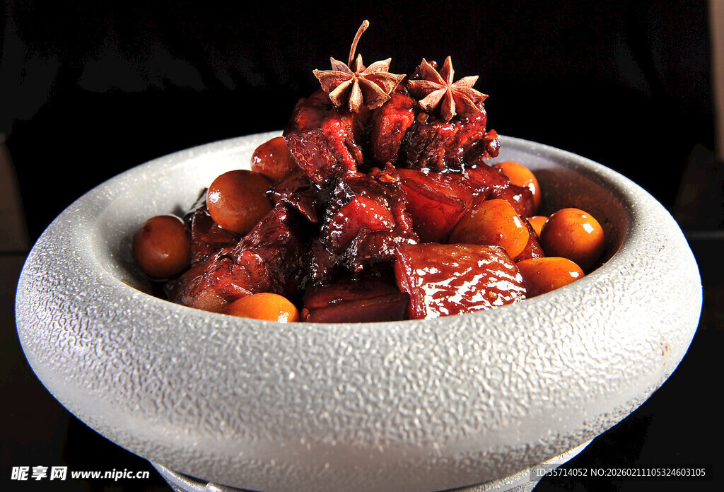 美味诱人的红烧肉