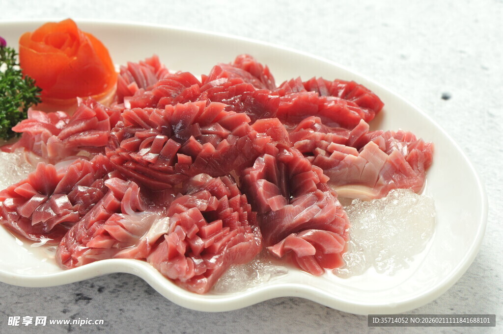 新鲜要腰花摆盘