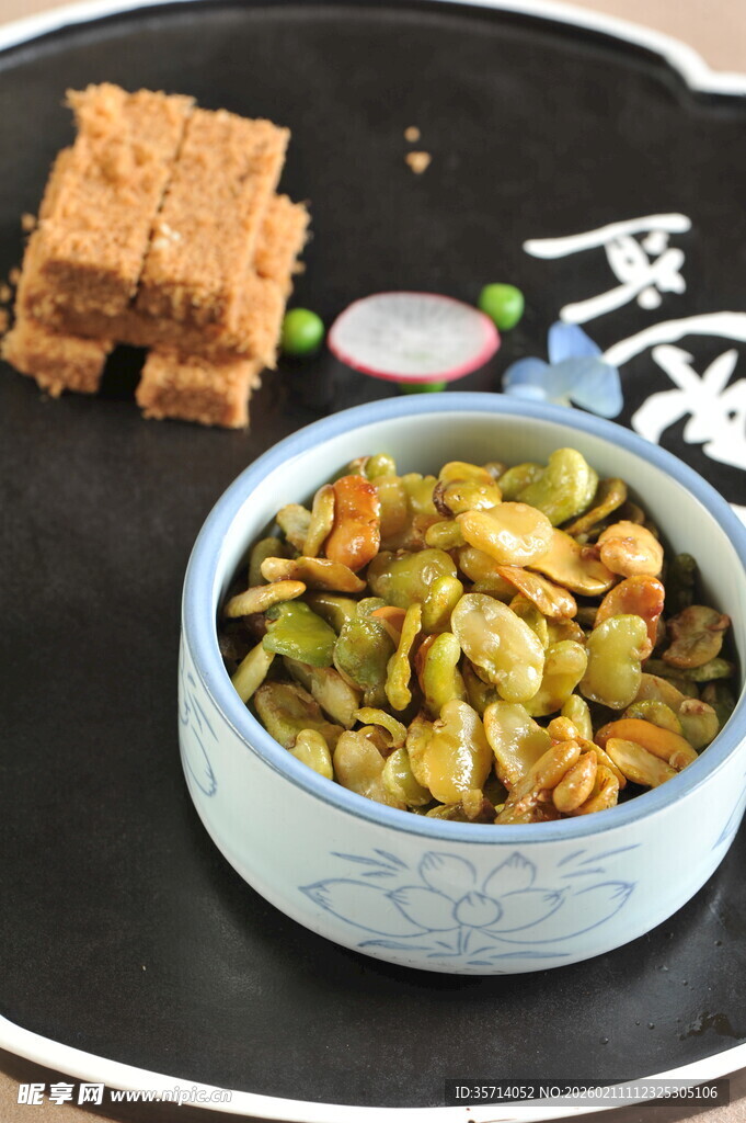 香酥豆瓣美味小吃组合