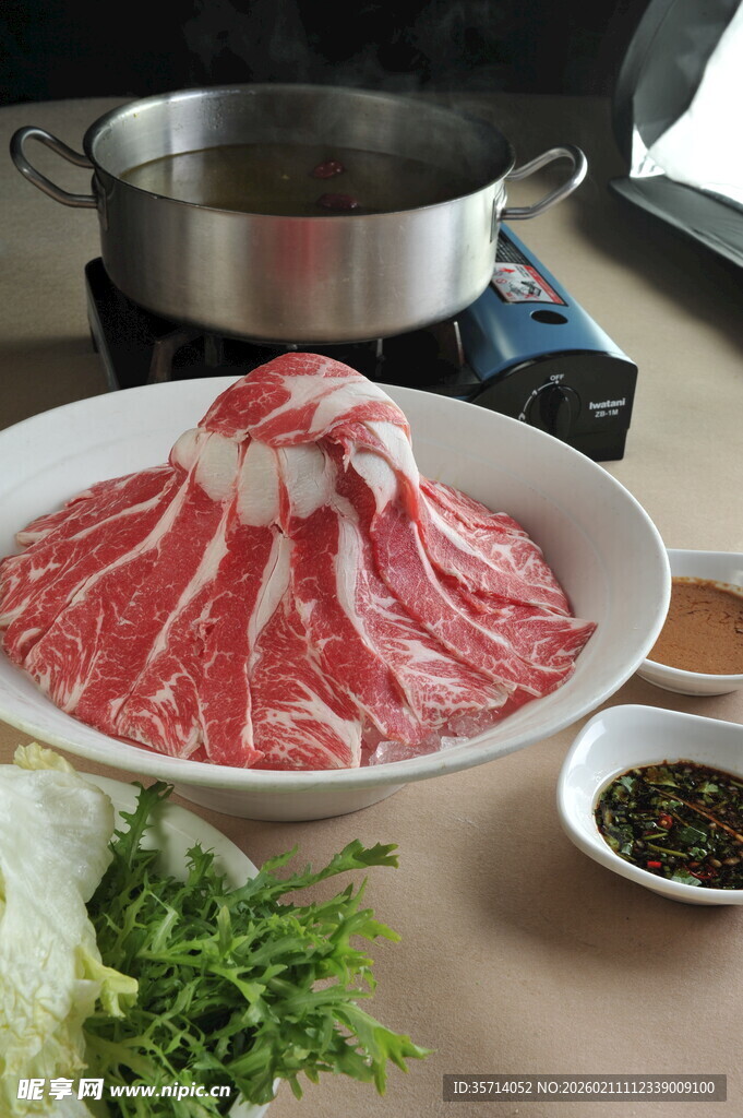 新鲜肥羊卷火锅食材