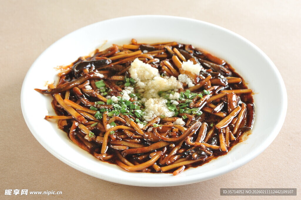 响油鳝糊 香气诱人