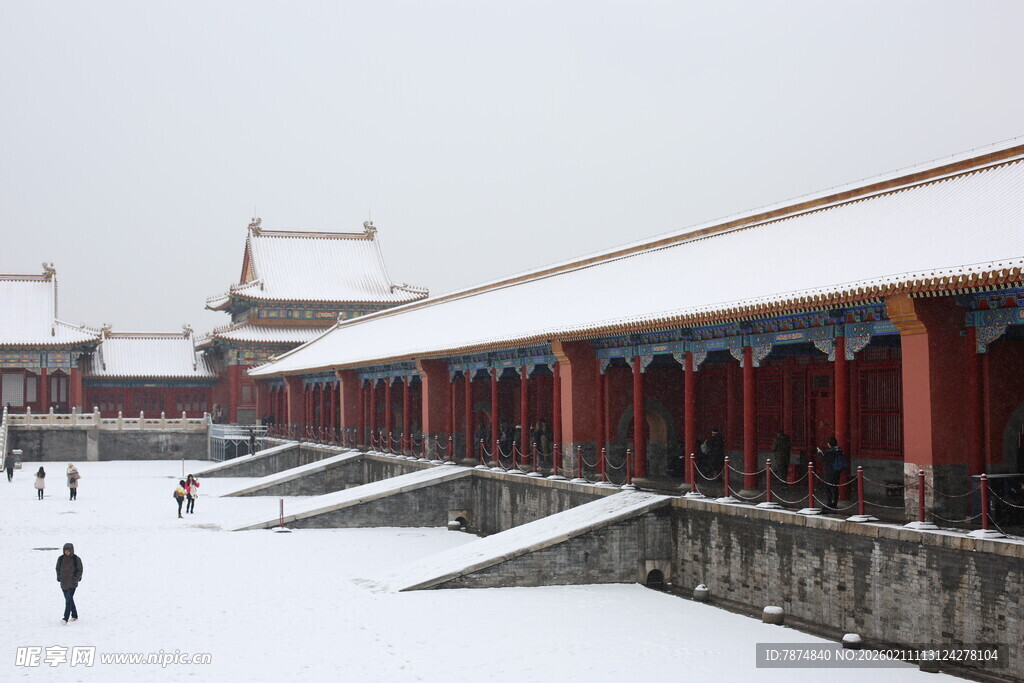 故宫雪景 红墙白雪映古韵
