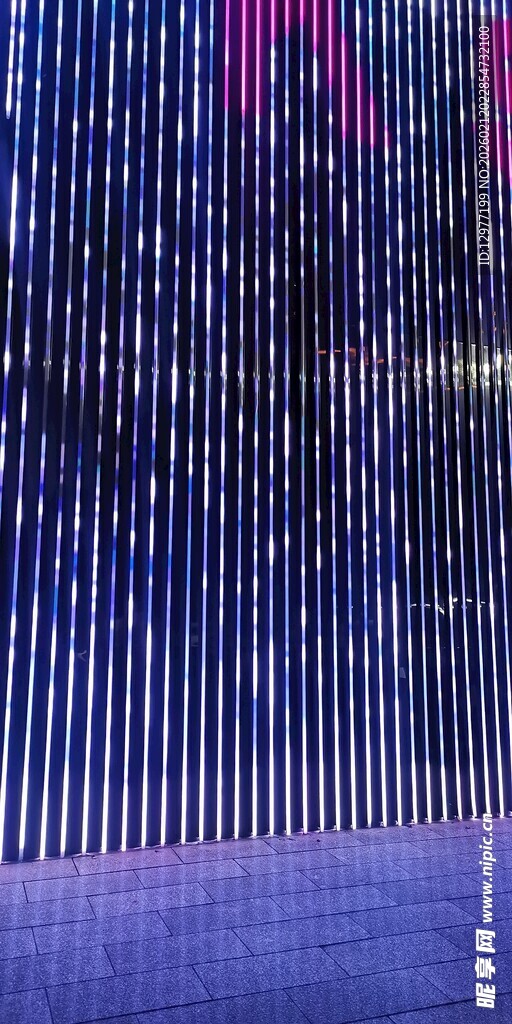 梦幻灯光瀑布艺术场景