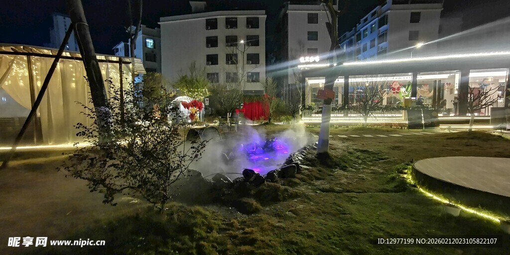 城市夜间户外景观装置