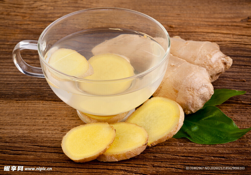 杯中姜片茶清新又养生