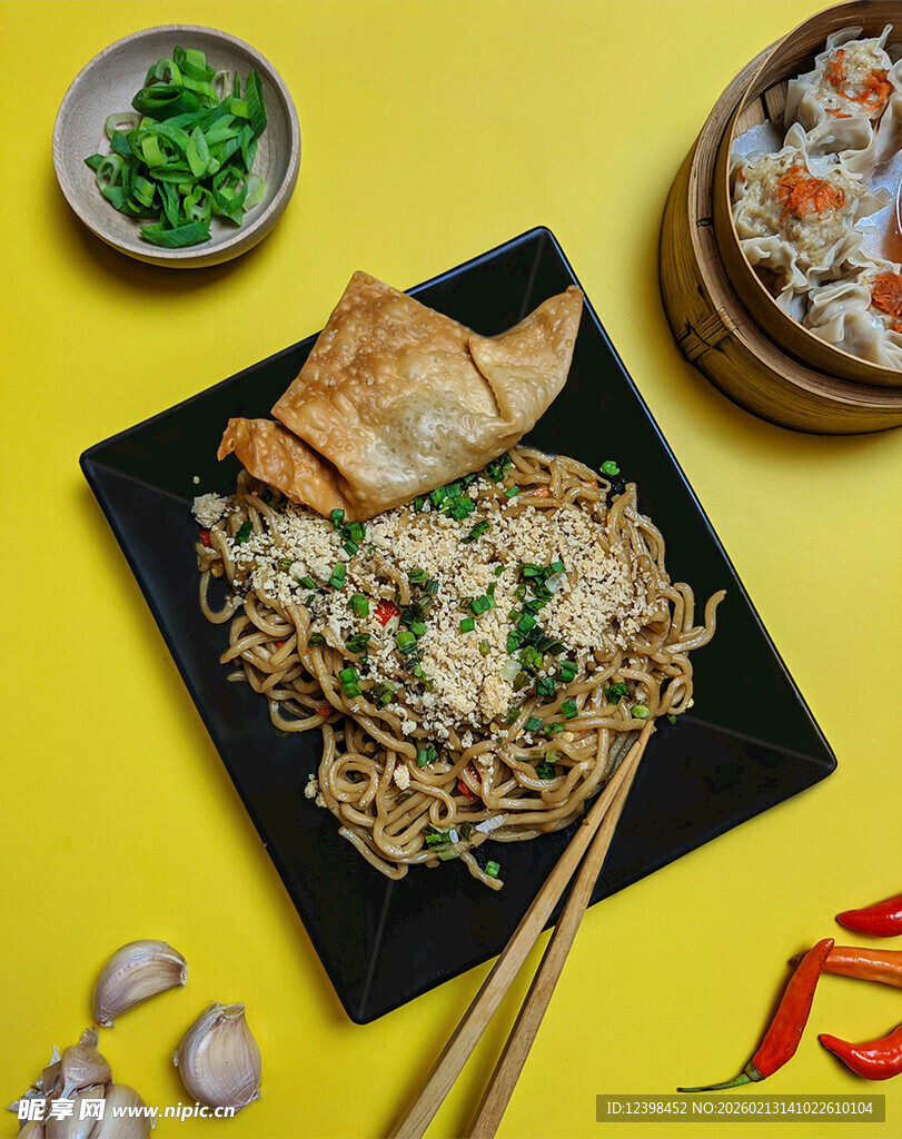 美味中式炒面与特色小吃