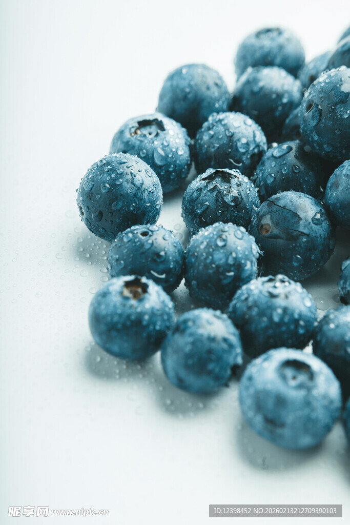 新鲜蓝莓堆叠