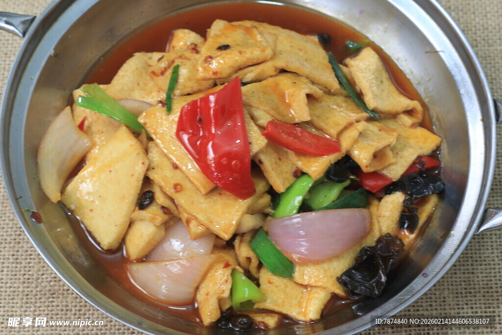 美味家常豆腐煲