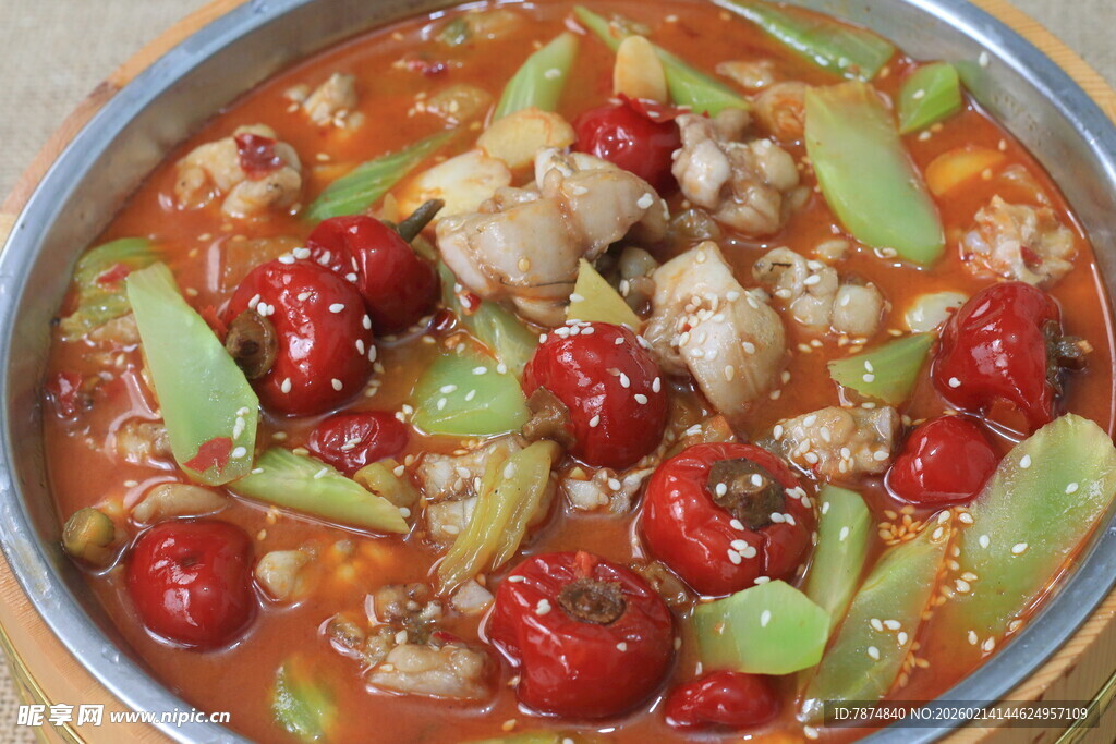 番茄青椒炖鸡块