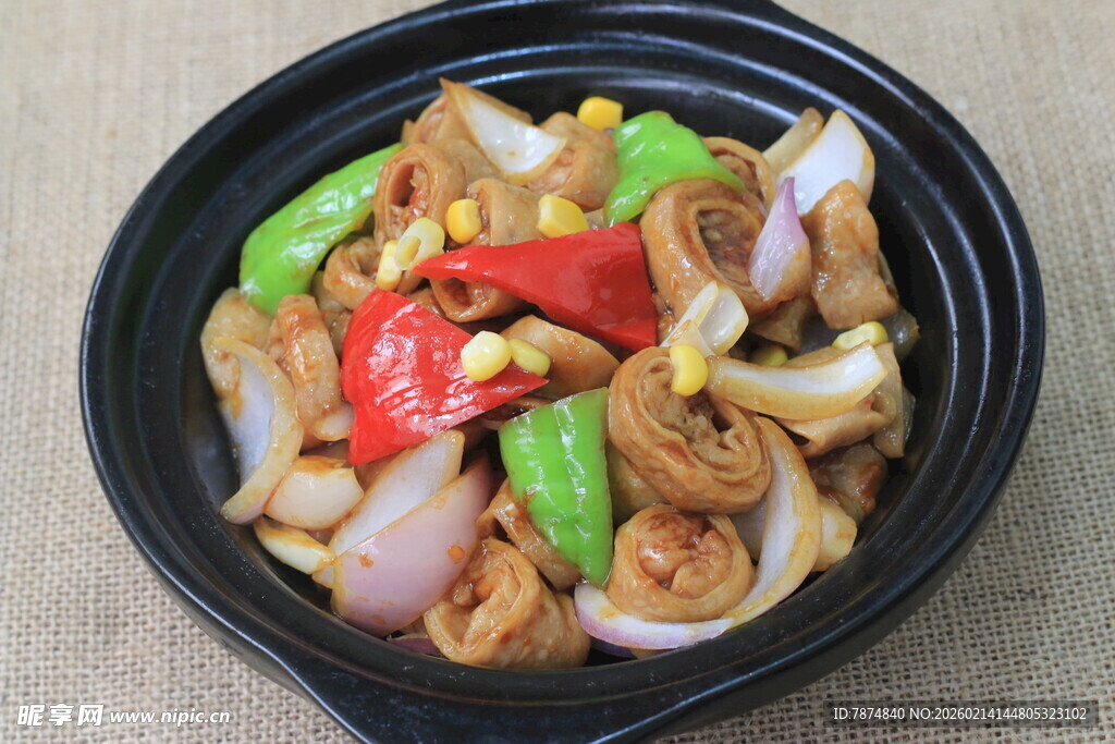 美味炒猪大肠菜品展示