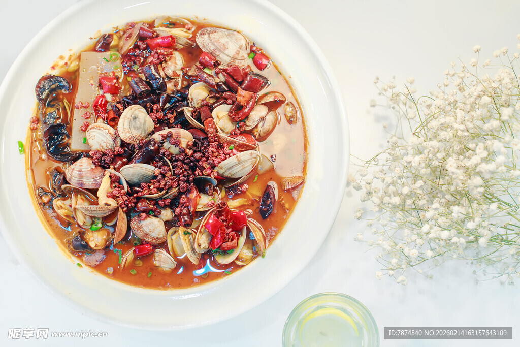 美味多彩的海鲜热菜拼盘