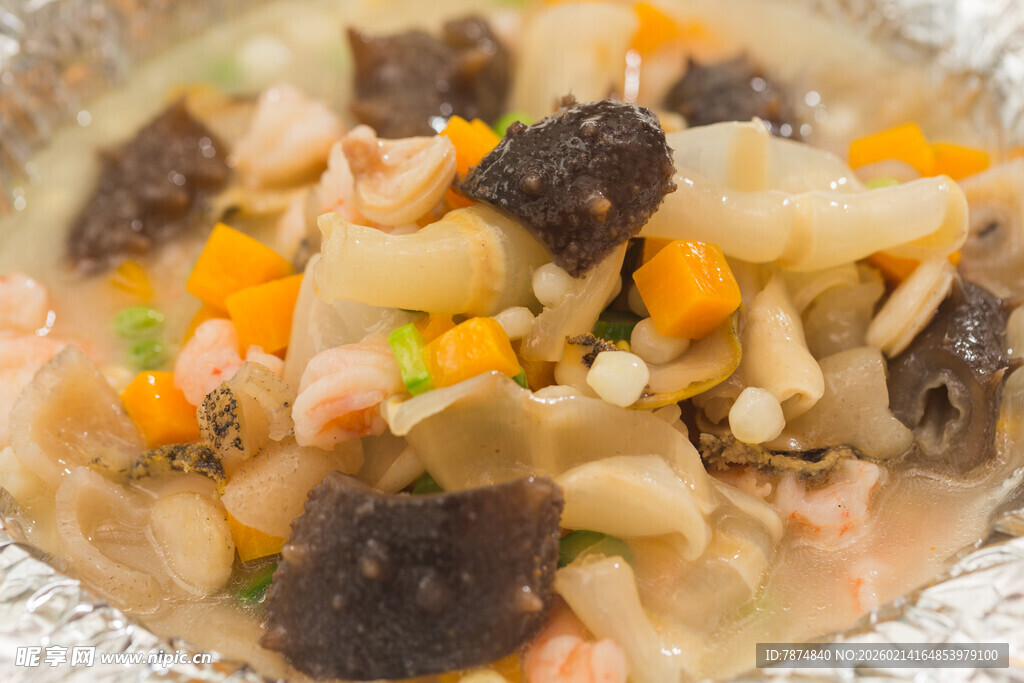 美味杂蔬菌菇汤