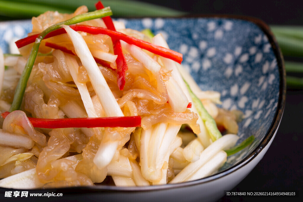 凉拌海蜇丝 爽口开胃菜