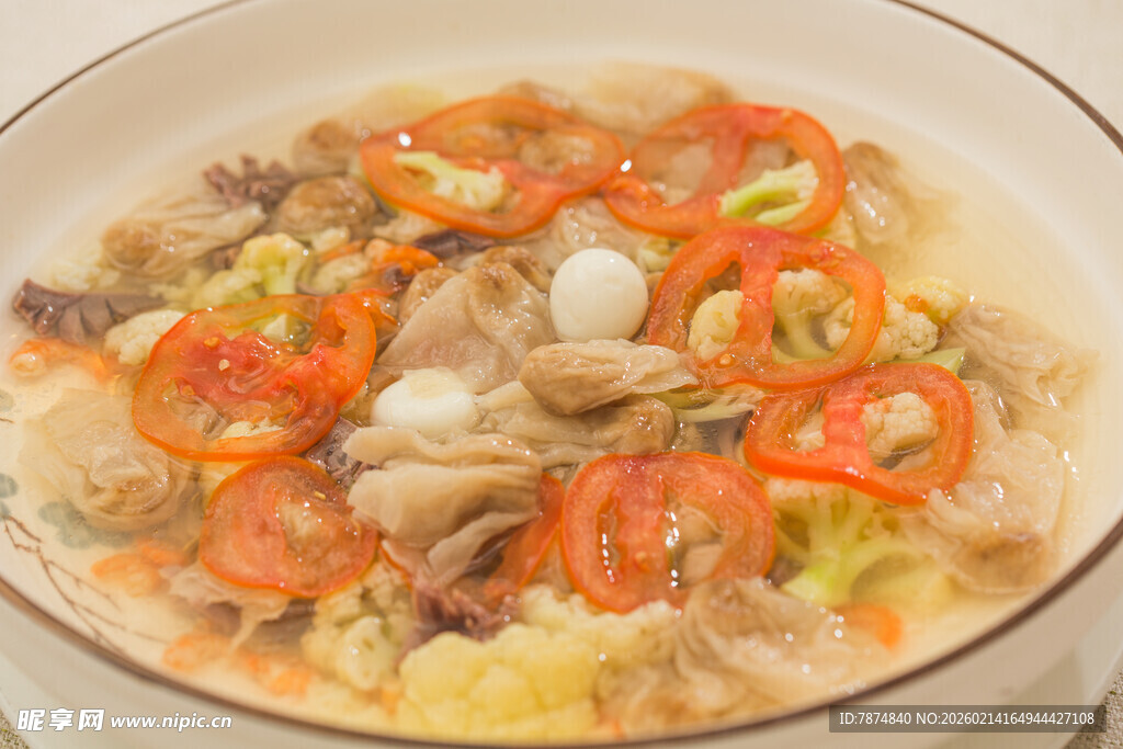 美味蔬菜海鲜汤