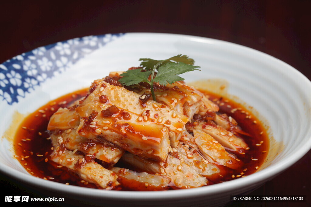 美味红油凉拌鸡肉