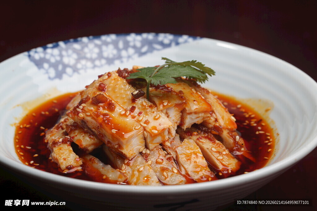 美味红油凉拌鸡肉