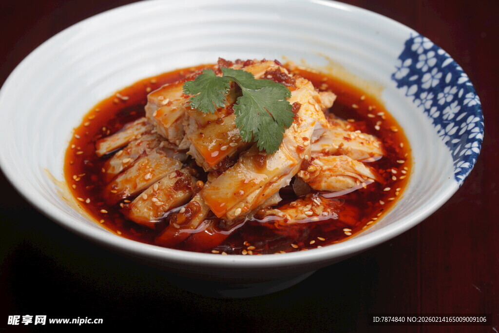 红油凉拌鸡肉美食