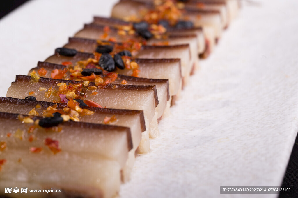 美味多层五花肉切片