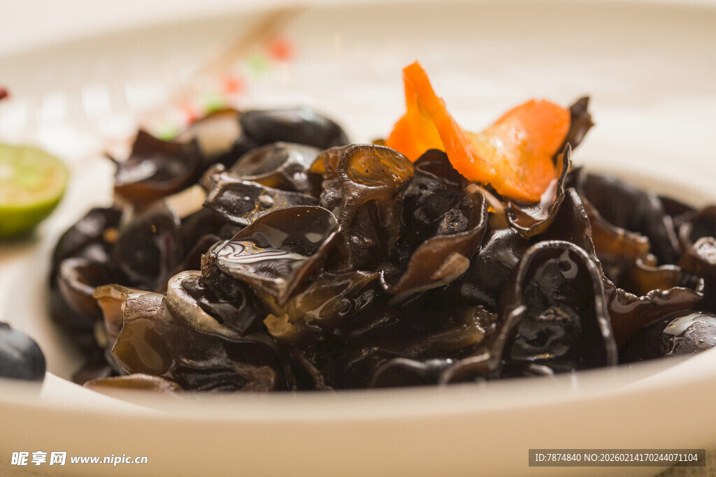 美味凉拌黑木耳