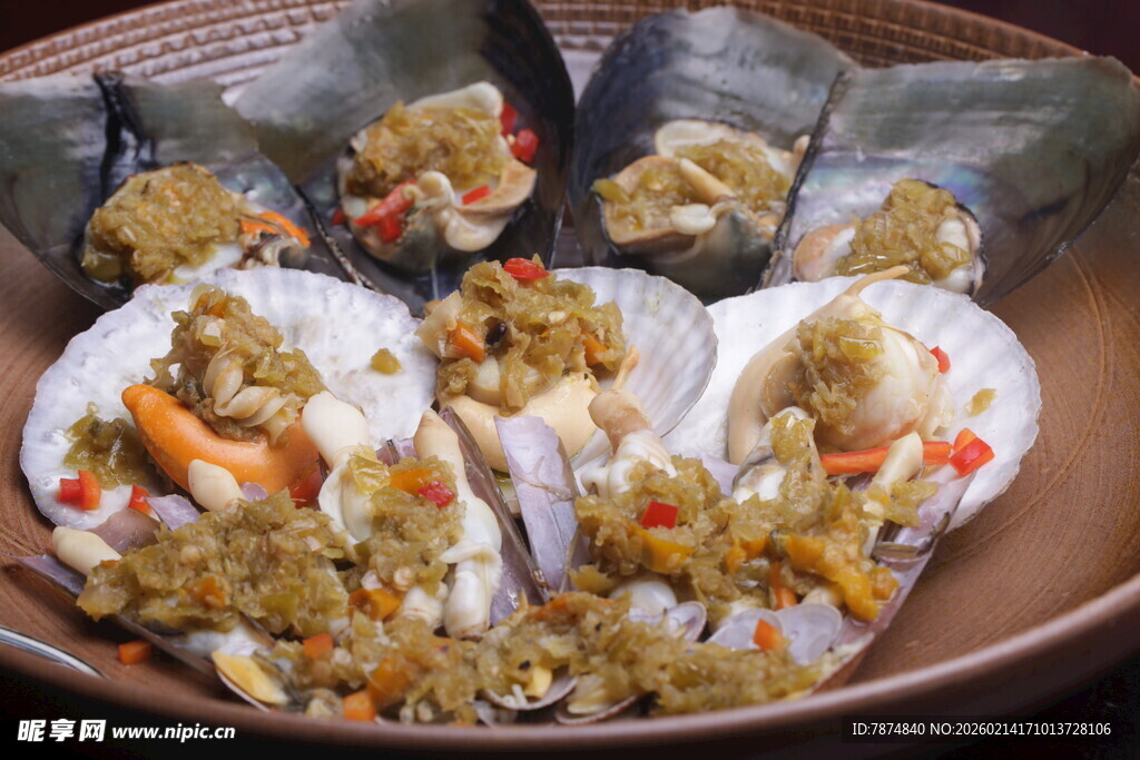 蒜蓉海鲜贝类拼盘