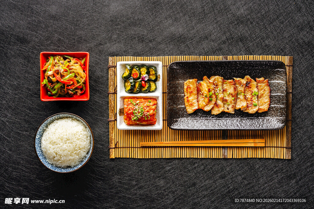 日式美食组合套餐展示