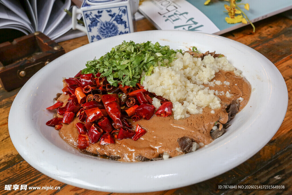 美味蘸酱配多彩辅料