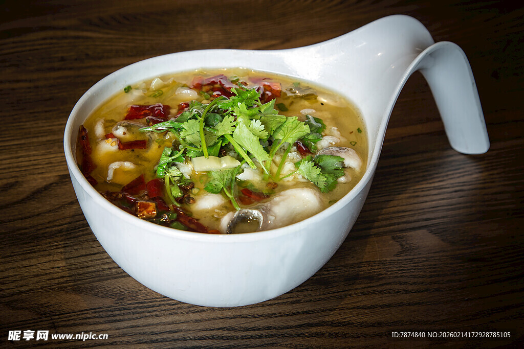 美味菌菇汤 鲜香诱人