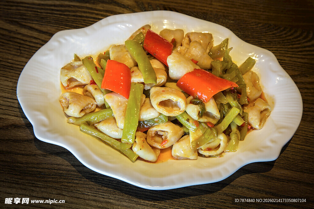 美味海鲜蔬菜拼盘