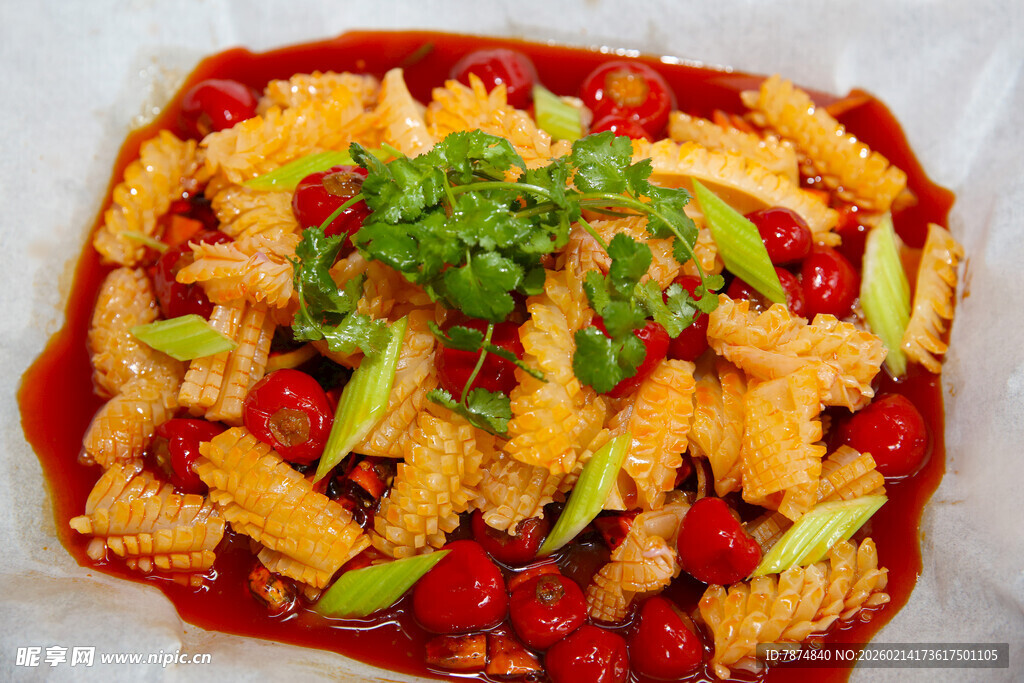 香辣诱人的美味泡椒凤爪