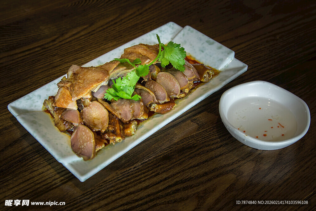 日式香煎豆腐配小菜