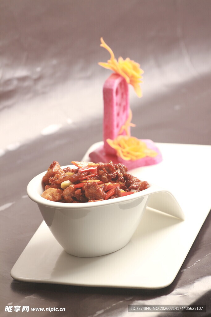 精致美食摆盘 诱人佳肴