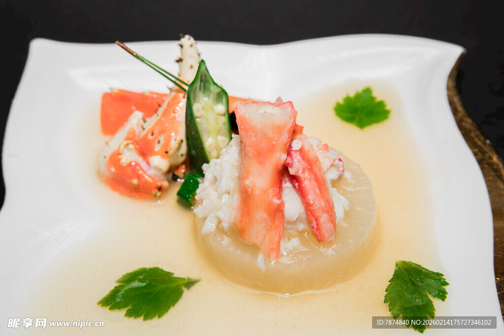 精致海鲜寿司摆盘